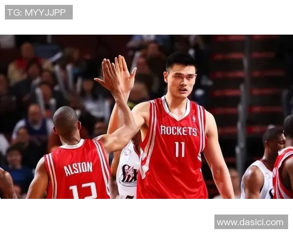 姚明昨晚因比赛失利表现不满引发媒体热议引发球迷关注